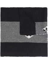 Black and white Estrella Shawl with geometric patterns